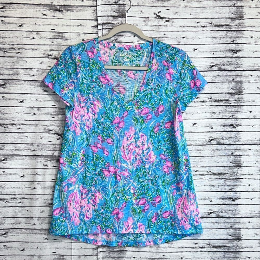 Lilly Pulitzer Etta V-Neck Top Best Fishes